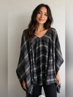 Plaid Poncho/Shawl in Black and White